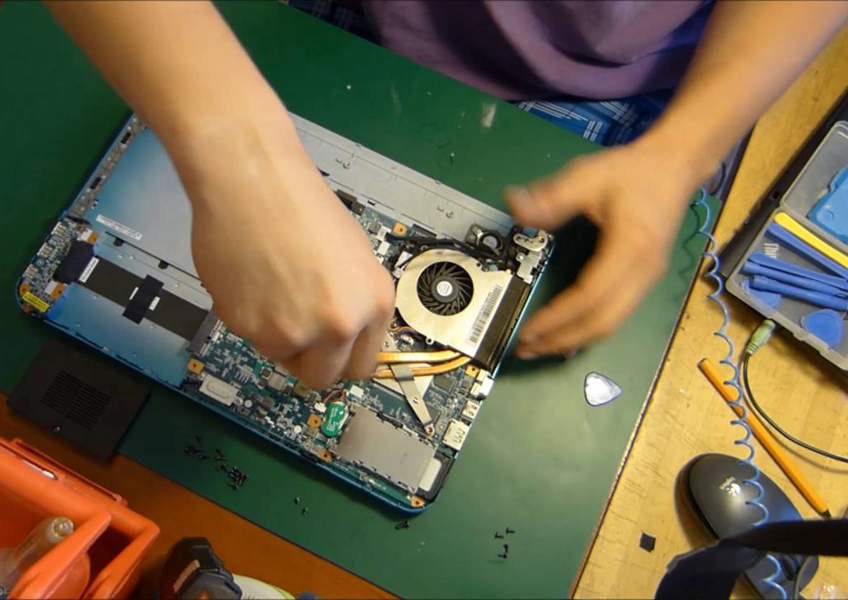 Sony Laptop Service in madipakkam